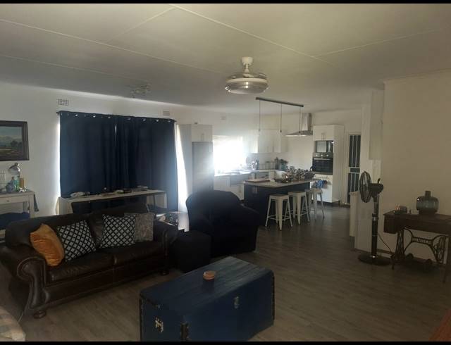 7 BEDROOM HOUSE FOR SALE IN BO-DORP